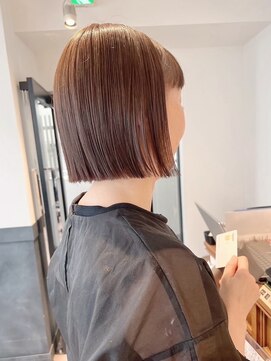 ネオリーブ クーロ(Neolive curro) 小顔タッセルボブ×美髪[ぱつっとボブ/縮毛矯正/横浜韓国]