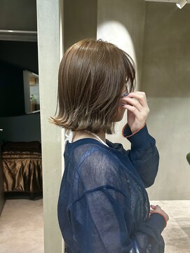 アクト(ACT) 外ハネボブ/切りっぱなしボブ/オリーブベージュ