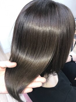イニシエート 札内店(Initiate)の写真/ダメージ毛が驚きの輝きに☆ダメージを最小限に抑え、指通りのいい艶髪をご提供◇豊富なTRをご用意◎