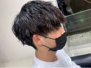 リンクス(LiNX)の写真/ON/OFFどちらもキマる！再現性の高いカットでスタイリングも簡単に♪通いやすい雰囲気も人気の秘密◎