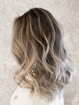 ヴィー ヘアー ファッション バー(VII hair.fashion.bar) バレイヤージュ