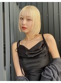 イメチェン ボブ 外ハネボブ 美髪 ホワイトブロンド 韓国