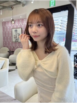 髪屋 紬 くびれヘア／くびれミディアム／ミディアムヘア