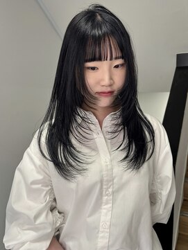 ヨーク(YOKE) レイヤーカットハッシュカットシャギーレイヤーブルーブラック