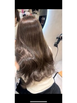 エヌ 大阪梅田店(enu) 【大阪梅田】オリーブベージュ×韓国風くびれ巻き