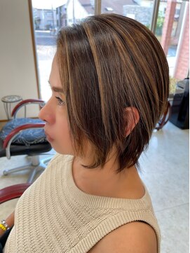 プリーマ サプリカラー　カット　ハイライト