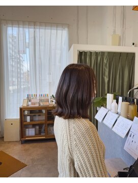 トイズファクトリー(Toys Factory) 透明感カラーで柔らかく。