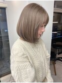 クリアベージュボブ_ネオウルフ外ハネボブアッシュブラウン