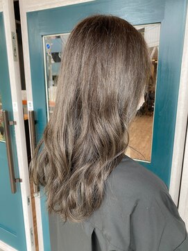 エルメ バイ アンフィー(Elme by anphi) 【Elme　野呂】アッシュベージュ