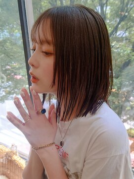 ベイルーム(BAYROOM by HONEY omotesando) 大人可愛い20代30代40代巻かない前下がりボブ×オリーブベージュ