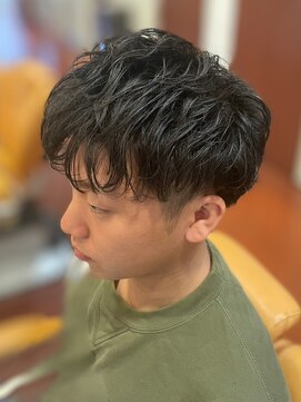 スカイ 亀戸店 (sky) ハイライト/マッシュパーマ/アッシュブラック<理容室>[亀戸]