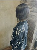 ボブ + ブルーグレー