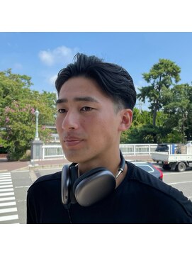 コガ(Coga) スーツ短髪/ツーブロック/簡単★スタイリング