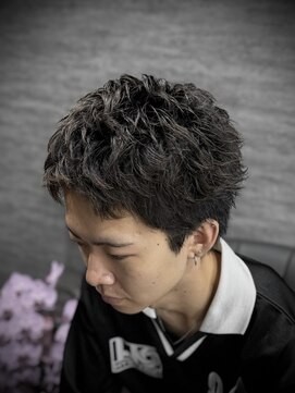 ローグ(ROGUE) 中華風スパイキーショート