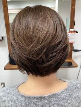 フリーズ 伊丹店(Freez) 白髪ぼかし30代40代50代60代伊丹大人ショート大人ボブ