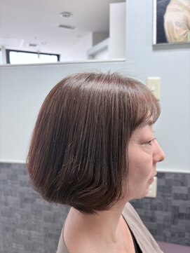 ビートリップ ヘアードレッシング(B trip hair dressing) 丸みボブ