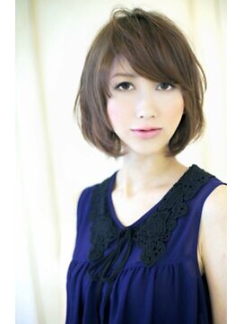リーフ 新松戸(LeaF) バッサリ小顔ショートボブ