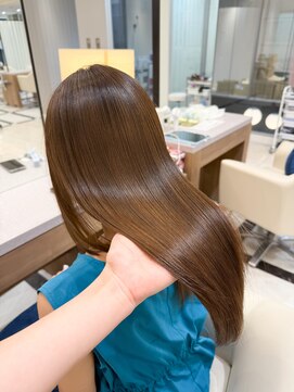 ガレリアエレガンテ 栄店(GALLARIA Elegante) 髪質改善トリートメント/髪質改善/レイヤー