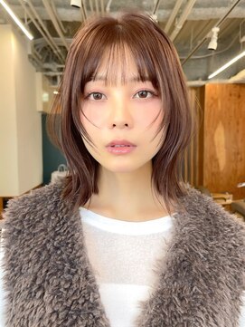 ノイカーム(noi Calm) ショートカットショートボブくびれヘアミルクティーベージュ韓国