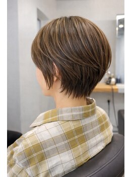 シェルク バイ シャッセ(cerc by SASE)の写真/【陣原駅徒歩1分】［立体感×艶髪ハイライト＋カット＋TR 29800円] ナチュラル×デザイン性の白髪ぼかし◎