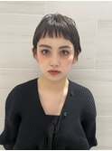 ベリーショート/オン眉/ショートヘア/黒髪ショート/ワイドバング