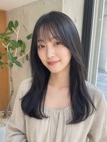 ラナ(LaNA)&nbsp;透け前髪とふわりと重なるダークロング
