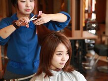 オーブ ヘアー フィオーレ 京都桂店(AUBE HAIR fiore)の雰囲気（経験と実績を積んだ実力派が揃うサロンです。（写真は他店舗））