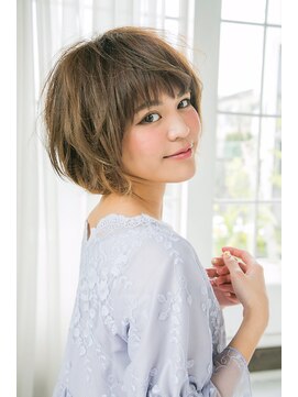 クロエ 中野(Cloe) ふんわりヘルシーショートスタイル