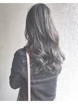 ヘアーアンドアトリエ マール(Hair&Atelier Marl)&nbsp;【Marlお客様スタイル】グレージュのふんわりセミロング♪