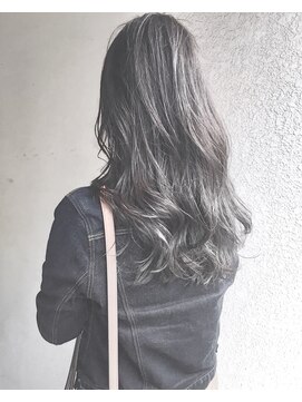 ヘアーアンドアトリエ マール(Hair&Atelier Marl) 【Marlお客様スタイル】グレージュのふんわりセミロング♪