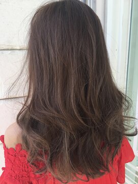 リコ ヘアアンドリラクゼーション(LICO HAIR&RELAXATION) 【LICO】シアーカラーは細めのハイライトが決めて。