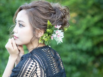 サロン ド リリー(salon de Lily)の写真/【河原町/木屋町/ヘアセット¥1800～】特別な日を華やかにアレンジ♪周囲の視線を惹きつける褒められヘアに!