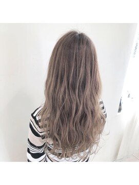 リー 枚方(Lee) ミルクティベージュ