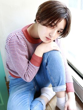 バース(BIRTH) 天神【BIRTH】センシュアルショート×ベージュカラー　2