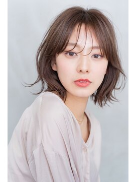 アメリ 新宿(Ameri) Ameri くびれミディ　イルミナカラー　【新宿】