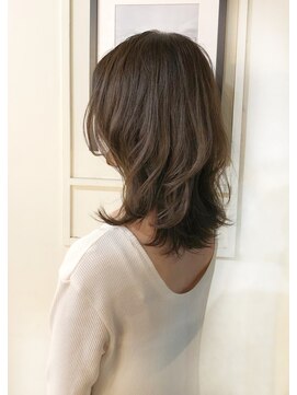 シーバイシー(CxC) くびれミディ/グラデーションカーキベージュ