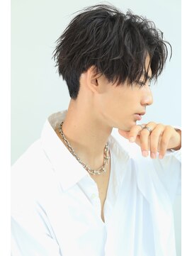 リップスアネックス 大宮(LIPPS annex) 前下がりセンターパート