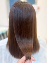 ヴィヴァーチェイルソーレ(VIVACE ilsole)&nbsp;20代30代40代大人可愛い髪質改善カラーセミロング艶感透明感