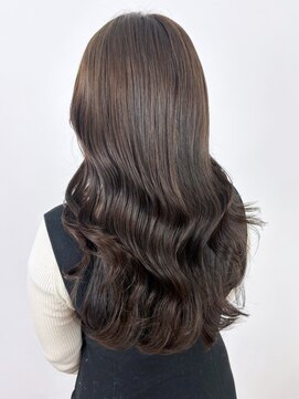 アイティーバイアルバム 松戸店(IT by ALBUM) 美髪カーキベージュレイヤーロングくびレイヤー_ba499531