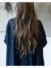 髪と生活美容室 大分本店 柔らかいロングヘア