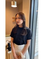 シュプール(SPUR)&nbsp;大人可愛い艶カラーオリーブベージュ小顔フェイスレイヤーロング