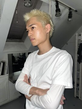 ミーム 原宿 表参道(meme) ダブルカラー/ハイトーンカラー/ケアブリーチ/インナーカラー