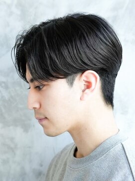 リロン 新宿(RIRON) 【RIRON】センターパート×ニュアンスパーマ