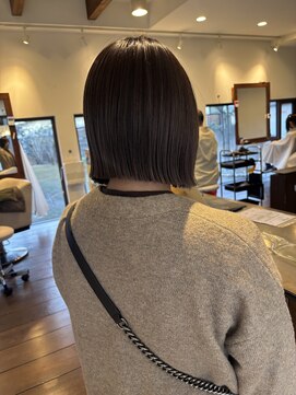 切りっぱなしボブ