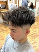 アップバングフェードニュアンスパーマ
