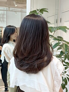 ザック 銀座(ZACC GINZA) たっぷりレイヤーカット