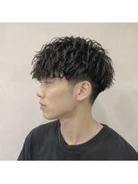 アンリエラ(Unliera)&nbsp;ツイストスパイラルパーマ/刈り上げマッシュ/松山市美容室