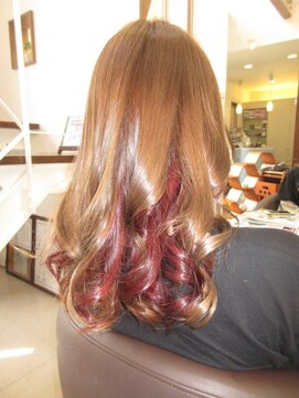 コアフィールフィス(COIFFURE fils) 【見附・今町】ミルクティー×インナーピンクカラー