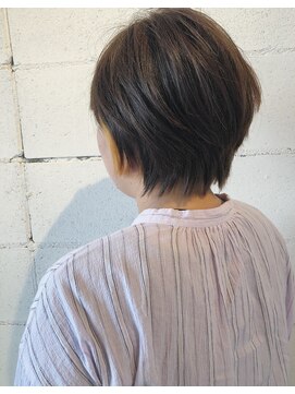 ナイン(NiNe.) ショートボブ