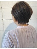 ショートボブ